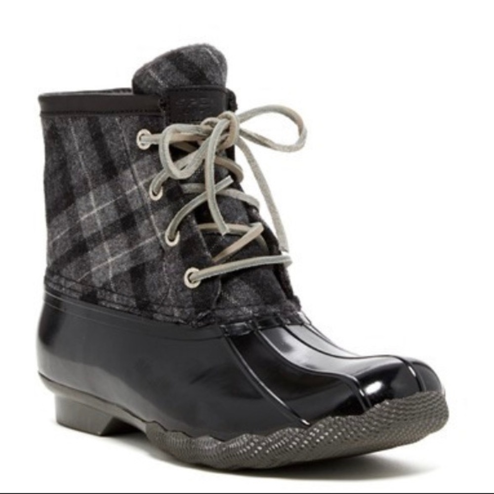 Sperry Saltwater Duck Boot Grey and Black Plaid